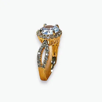 Queen Regent Ring (small)